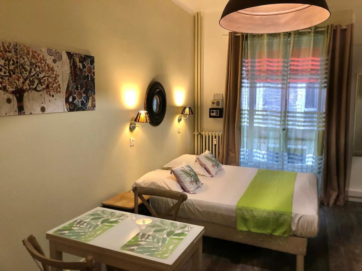 Azur City Hotel Nice Bagian luar foto