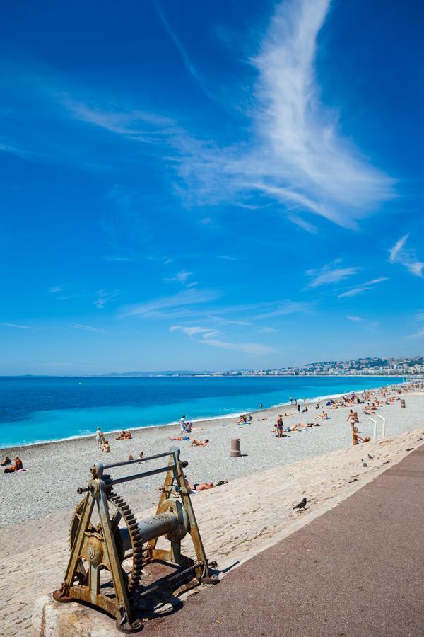 Azur City Hotel Nice Bagian luar foto