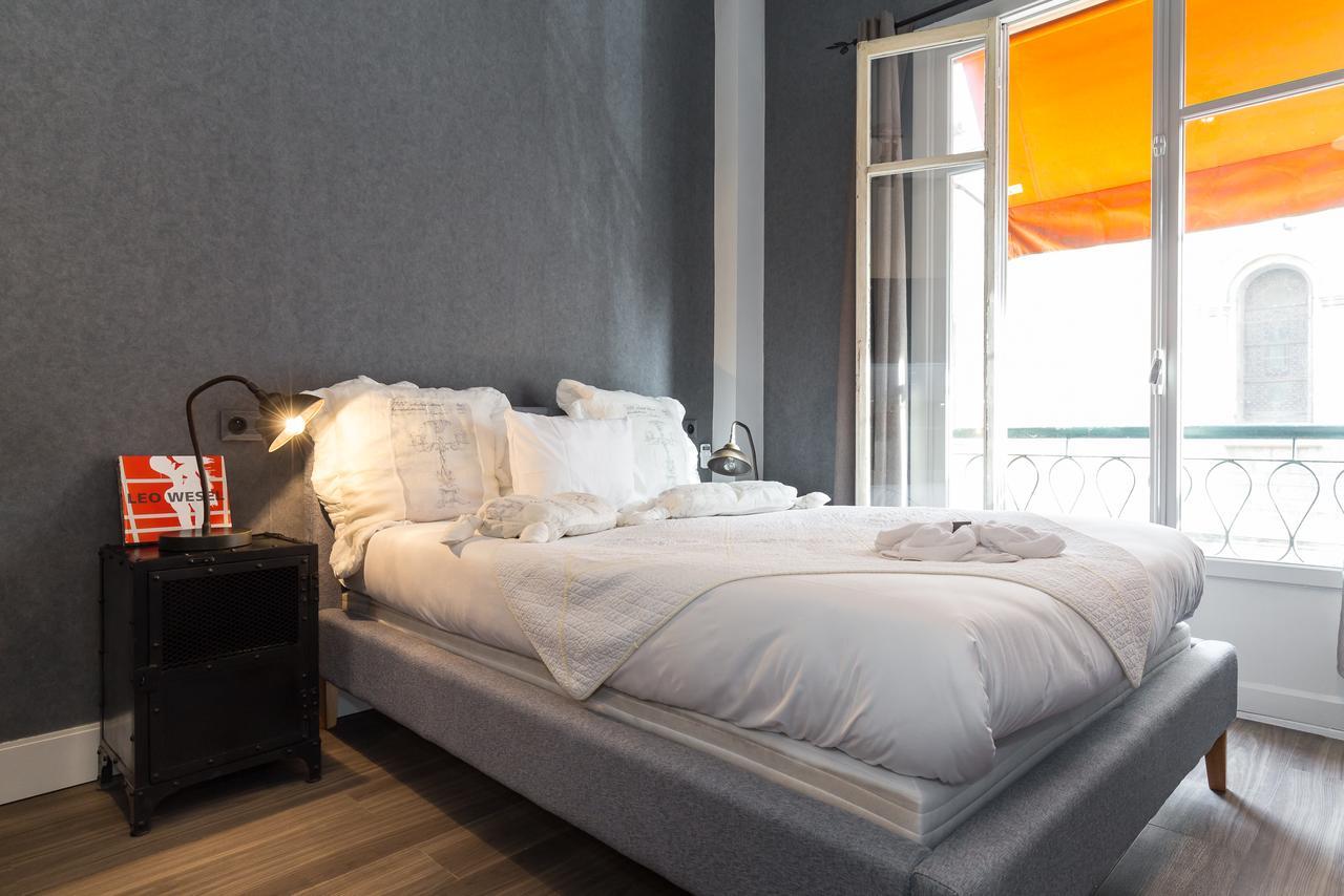 Azur City Hotel Nice Bagian luar foto